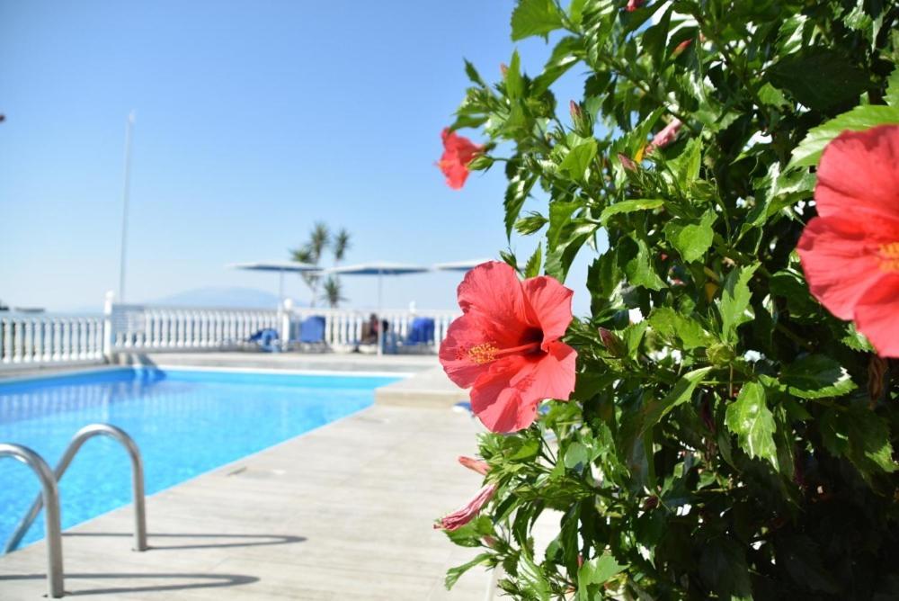 Aparthotel Clear Horizon Amoudi Exterior foto